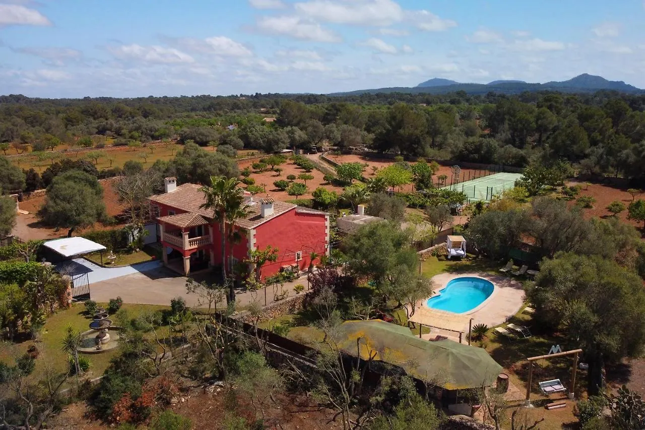 Villa Monsebo, Pool Tennis & Minigolf 알가이다